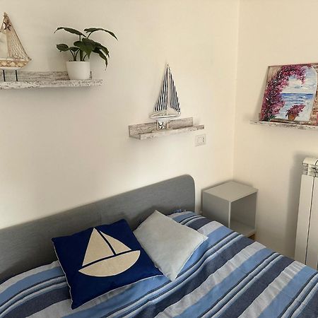 Bella Alba Apartment On The Beach อัลบา อาดริอาติกา ภายนอก รูปภาพ